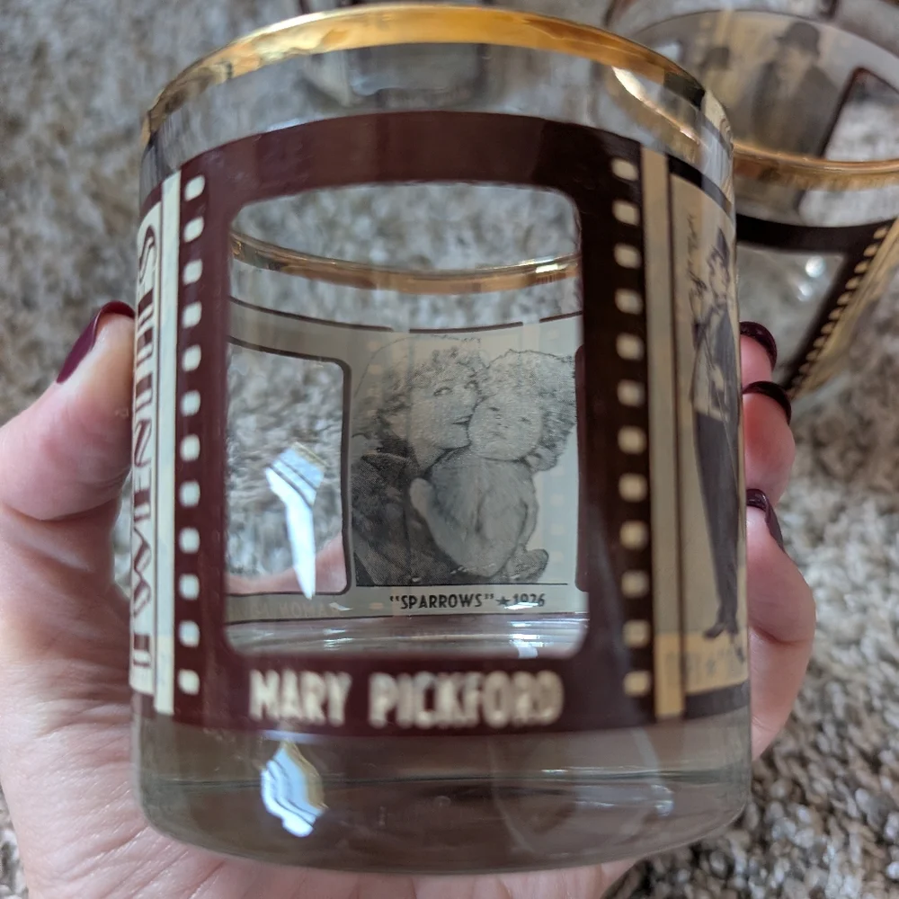 Roaring 20s Collector Glasses
